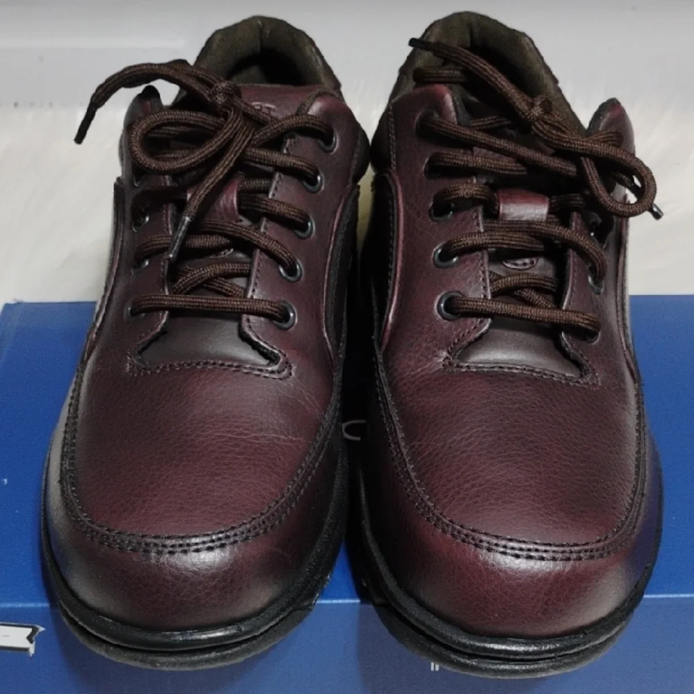 (BX81) New Rockport Eureka Men's Lace-Up Oxfords in Dark Brown Sz.11 M